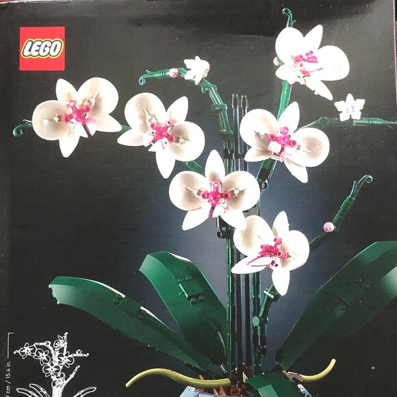 LEGO Orchid NEW 608 Pieces COLLECTIBLE - Picture 3 of 4